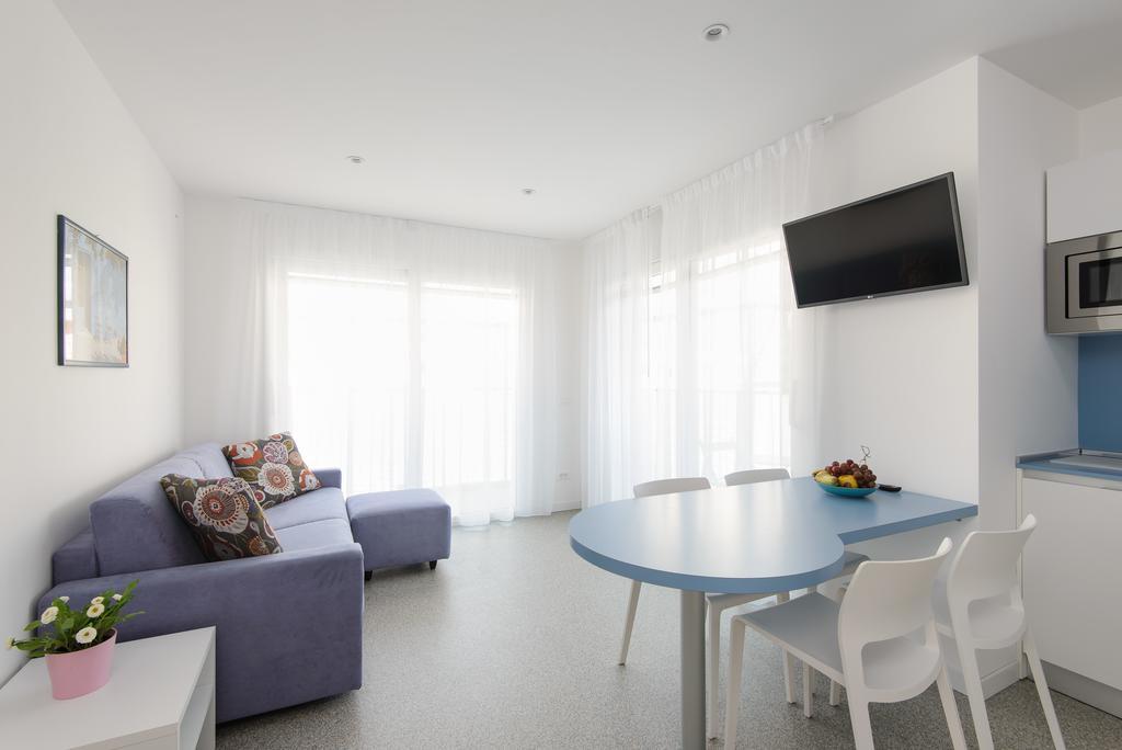 Residenza Edda Apartment Lignano Sabbiadoro Ngoại thất bức ảnh