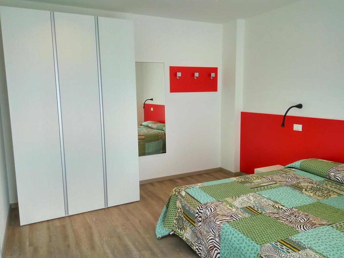 Residenza Edda Apartment Lignano Sabbiadoro Ngoại thất bức ảnh